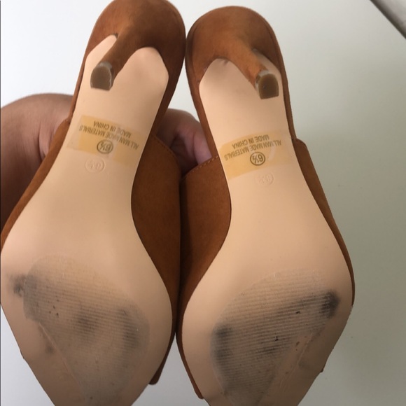 Burnt orange heels - Picture 3 of 3